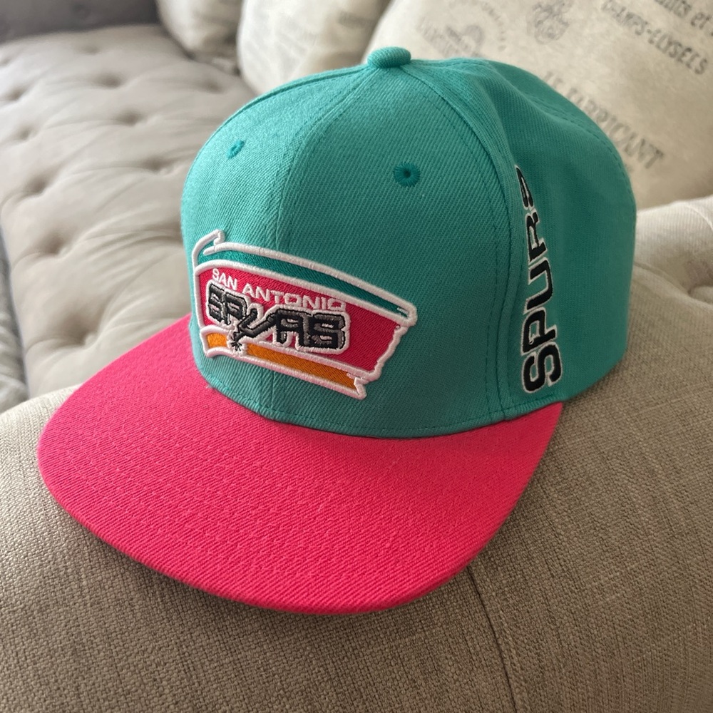 San Antonio teal and pink spurs hat